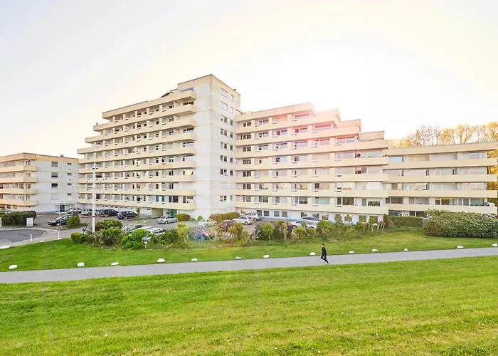 Nautic - 812 アパート *